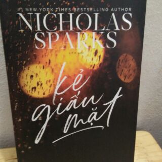Sách - Kẻ giấu mặt - Nicholas Sparks