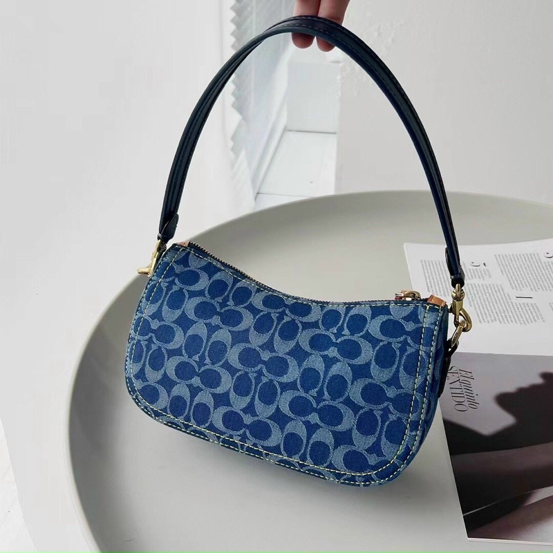 TÚI COACH SWINGER DENIM
