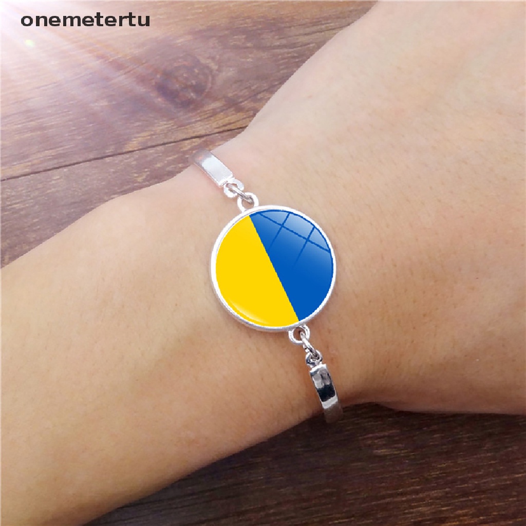 Vòng Tay Kim Loại Mặt Kính Hình Lá Cờ onemetertu