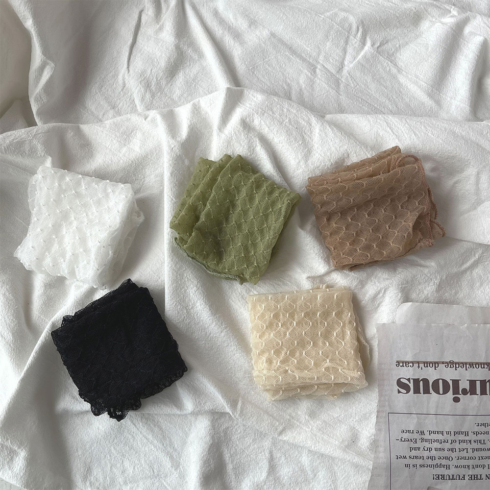 Đôi Vớ Ren Hoa Xuyên Thấu Thời Trang Cho Nữ