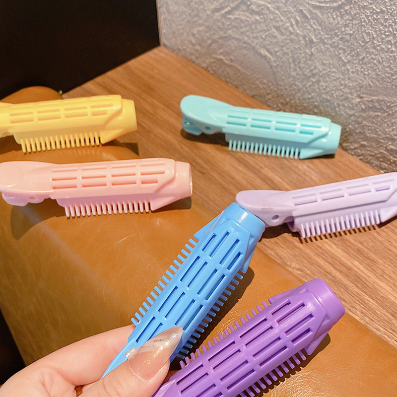 Dụng cụ uốn tóc thời trang dành cho nữ