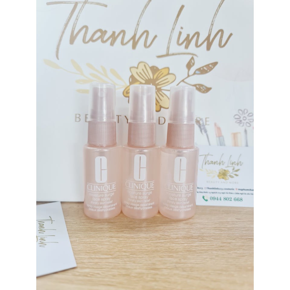 Xịt Khoáng Dưỡng Ẩm Clinique Moisture Surge Face Spray Thirsty Skin Relief 30ml