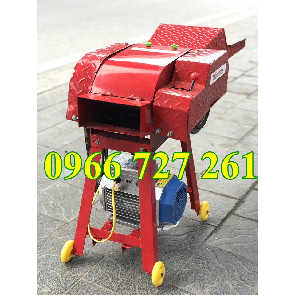 Máy băm rơm cải tiến từ dòng máy cũ có thể cắt cây cỏ, cây ngô, cỏ voi, các loại cây lá tươi làm thức ăn cho gia súc