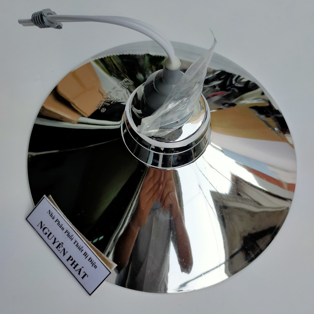 Chao Nhựa Mạ Crom 26,5cm + Đuôi Đèn Kín Nước Xám Dây Dài 20cm | BigBuy360 - bigbuy360.vn