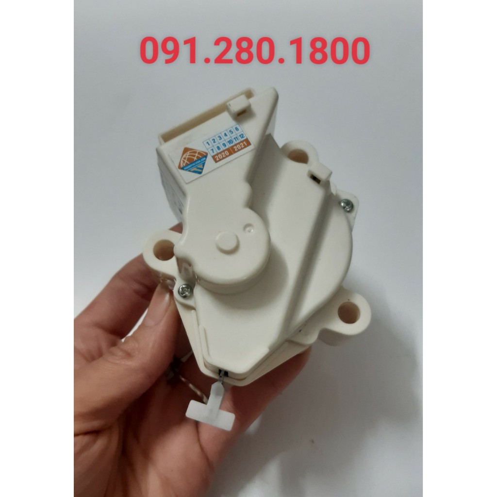 Van xả kéo máy giặt LG 3 chân - van xả