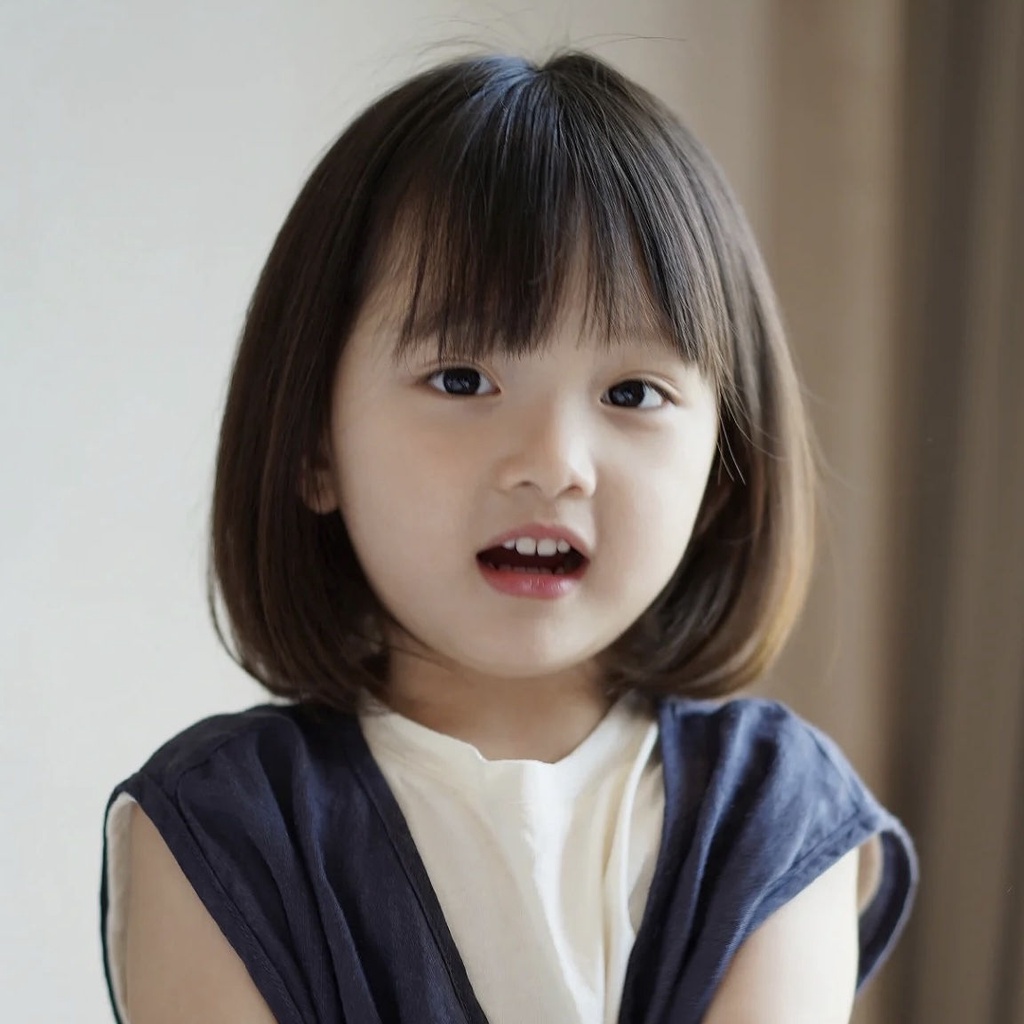 Bộ Tóc Giả Ngắn Có Khóa Cài Dễ Thương Dành Cho Bé Gái