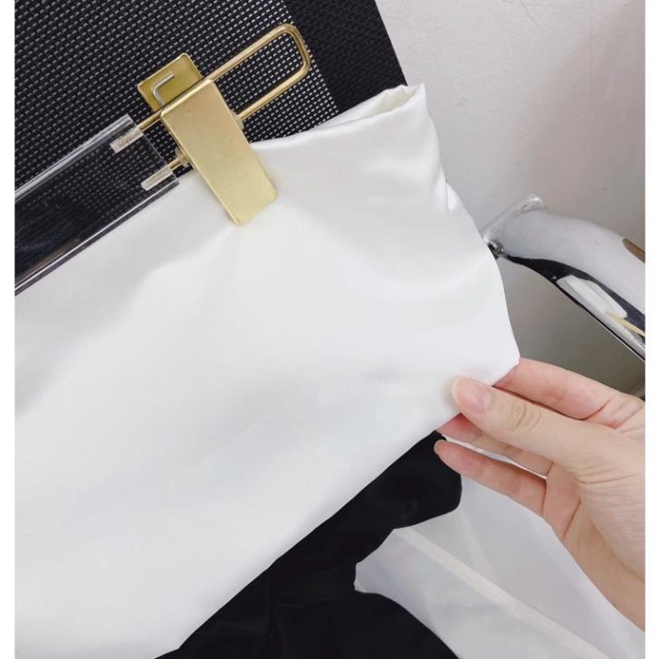 Set áo peplum trắng gấp ngực cột nơ đen eo kèm chân váy ngắn xòe tầng đen