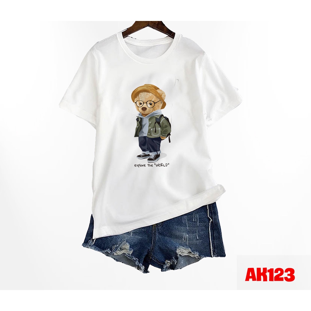 set sticker tặng khách khi mua Áo Thun In Hình Gấu Đeo Balo