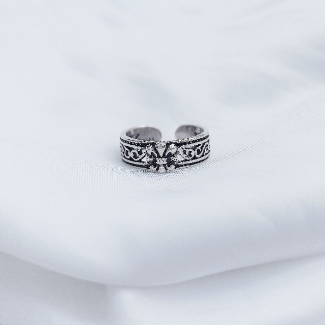 Nhẫn chromeheart siêu đẹp !