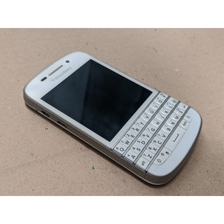 Điện thoại BlackBerry Q10