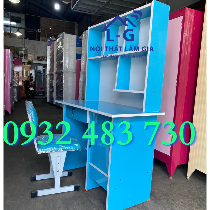 Bàn học sinh liền kệ okal  kèm ghế màu xanh dương rộng 1m_freeship 60p | BigBuy360 - bigbuy360.vn