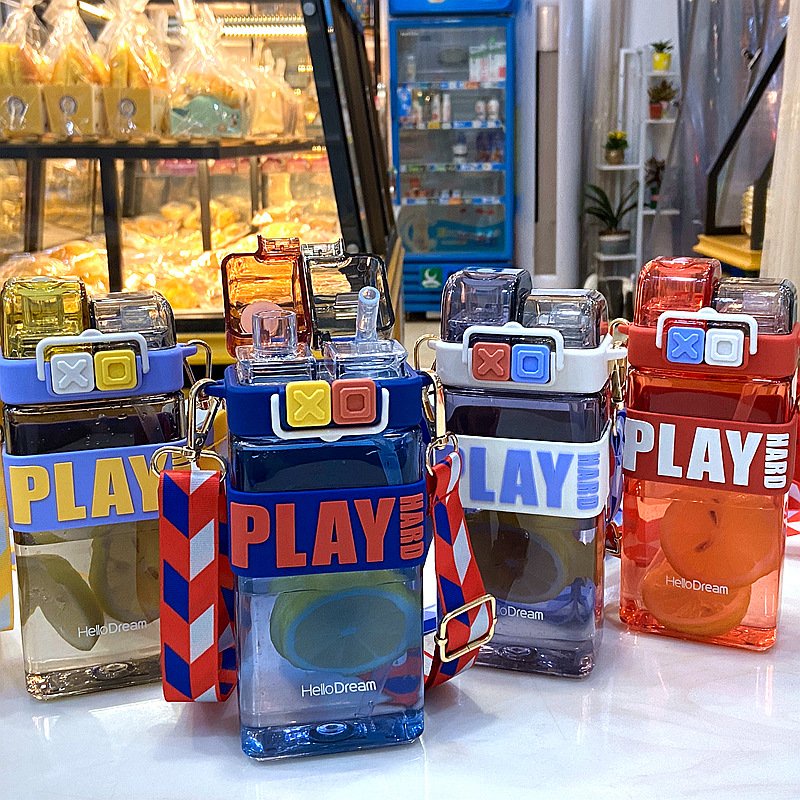 Bình nước Control Play chính hãng Hello Dream chất liệu Tritan an toàn dung tích 520ml, dùng hàng ngày, quà tặng-Ráp