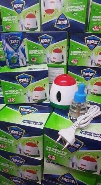 MÁY ĐUỔI MUỖI XÔNG TINH DẦU HACKER TẶNG KÈM 1 LỌ TINH DẦU