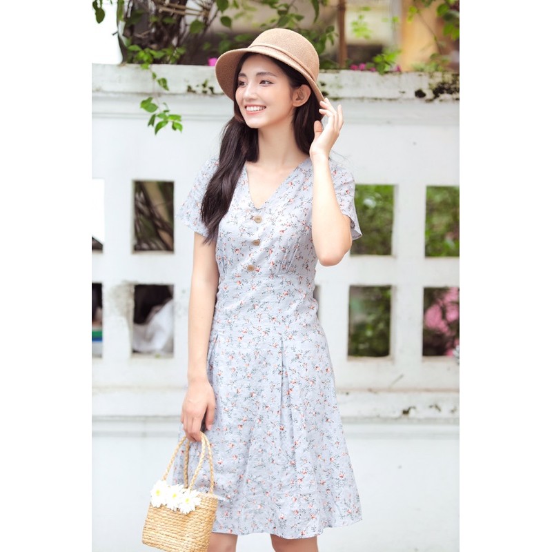 Váy hoa nhí xinh