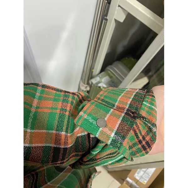 Áo Flannel unisex cúc bấm phong cách streetwear