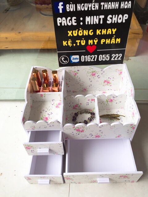 Kệ mỹ phẩm lượn sóng màu hoa nhí