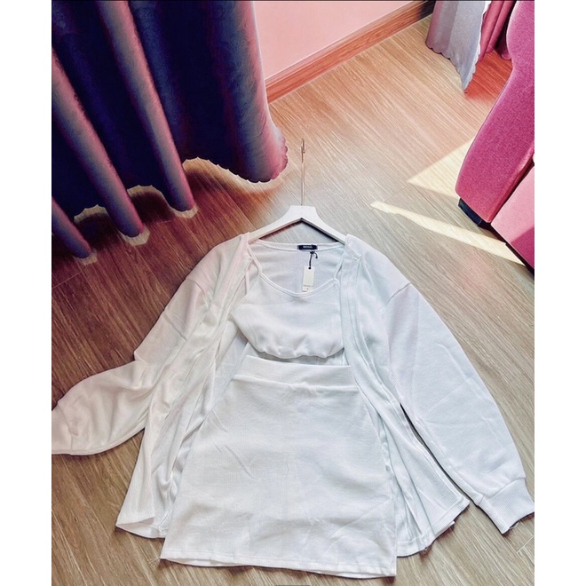 Set 3 món áo dây chân váy có lót trong kèm áo khoác chất vải thun gân tăm