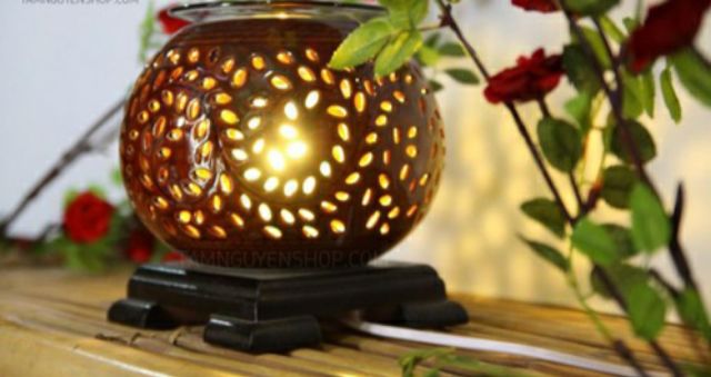Đèn xông tinh dầu bằng điện