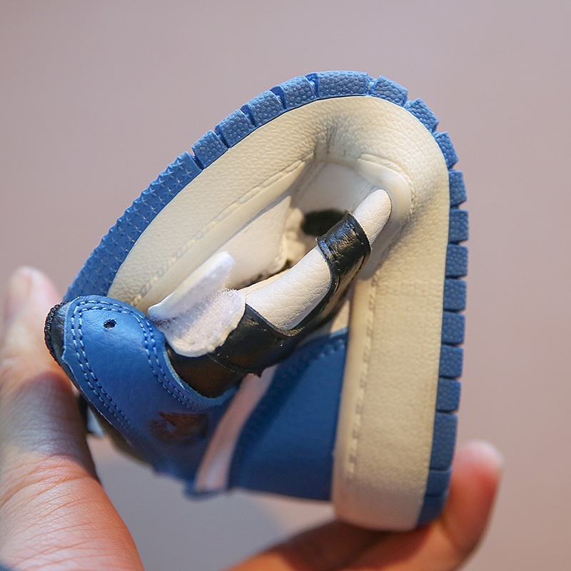 Giày Bóng Rổ Nike Cổ Cao Năng Động Thời Trang Cho Bé