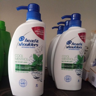 Dầu gội làm sạch gàu Head shoulders bạc hà mát lạnh 625ml