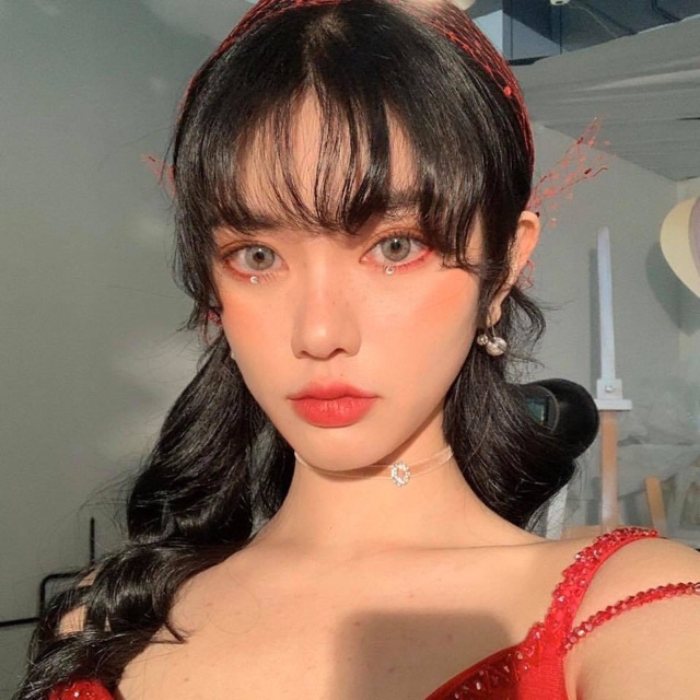 Kính áp tròng lens thái các mẫu