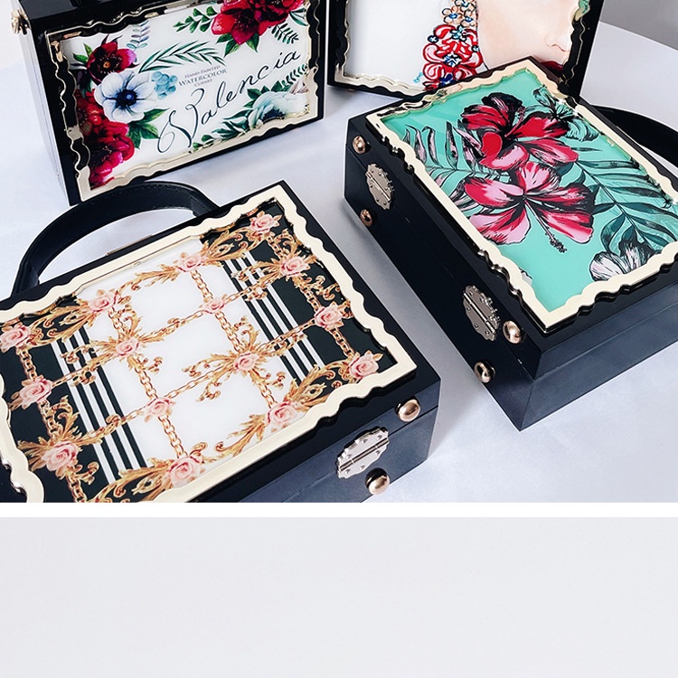 Túi Đeo JASMIN NOIR Chéo In Hoa Phối Dây Xích Thời Trang Nữ Sành Điệu