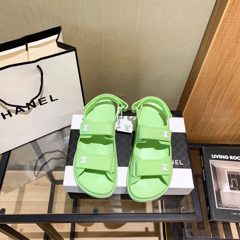 Dép đế bằng thời trang nữ mẫu mới trẻ trung lôi cuốn 𝘾𝙝𝙖𝙣𝙚𝙡 CN 𝘾𝙝𝙖𝙣𝙚𝙡