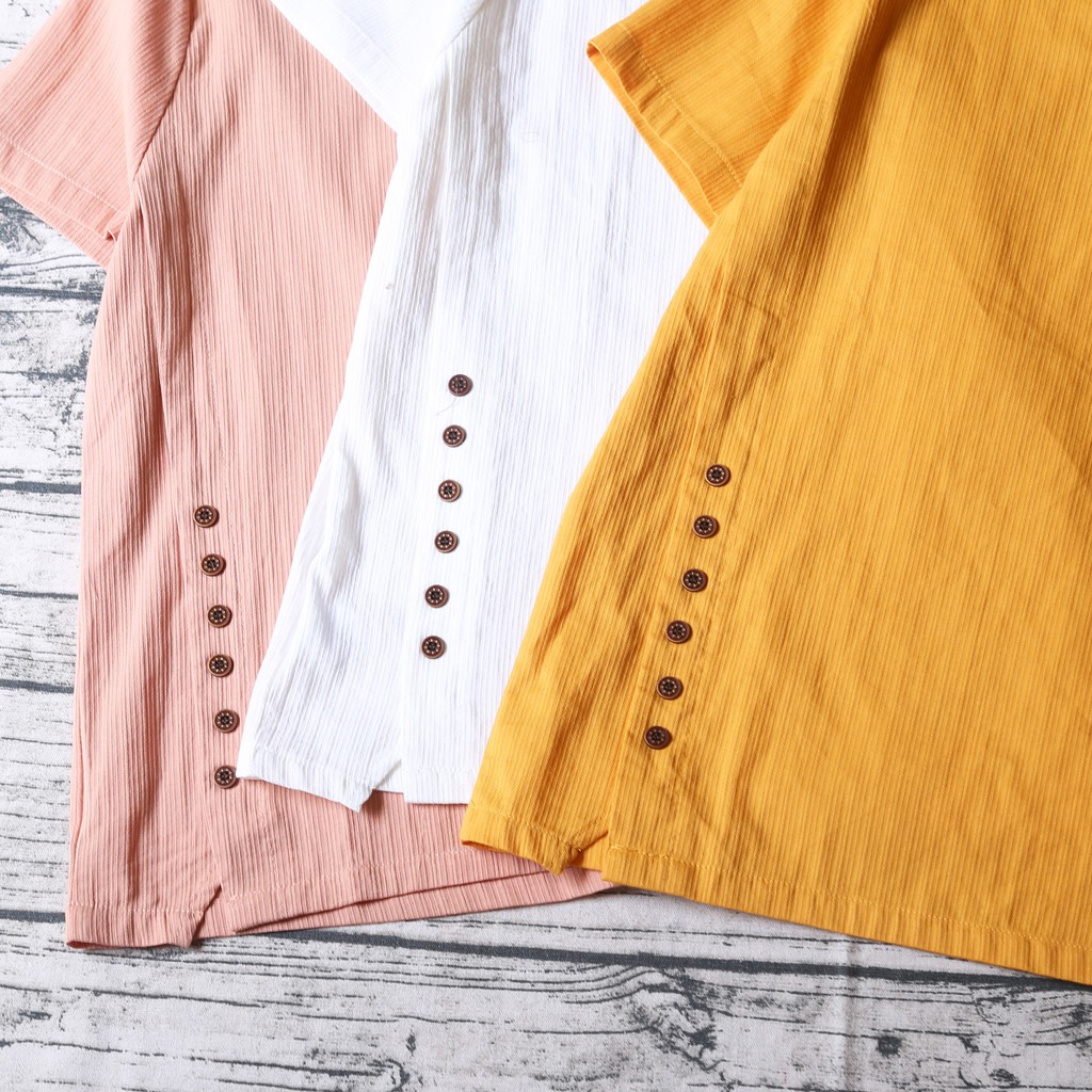 ÁO MORI CỔ V ĐÍNH NÚT GỖ