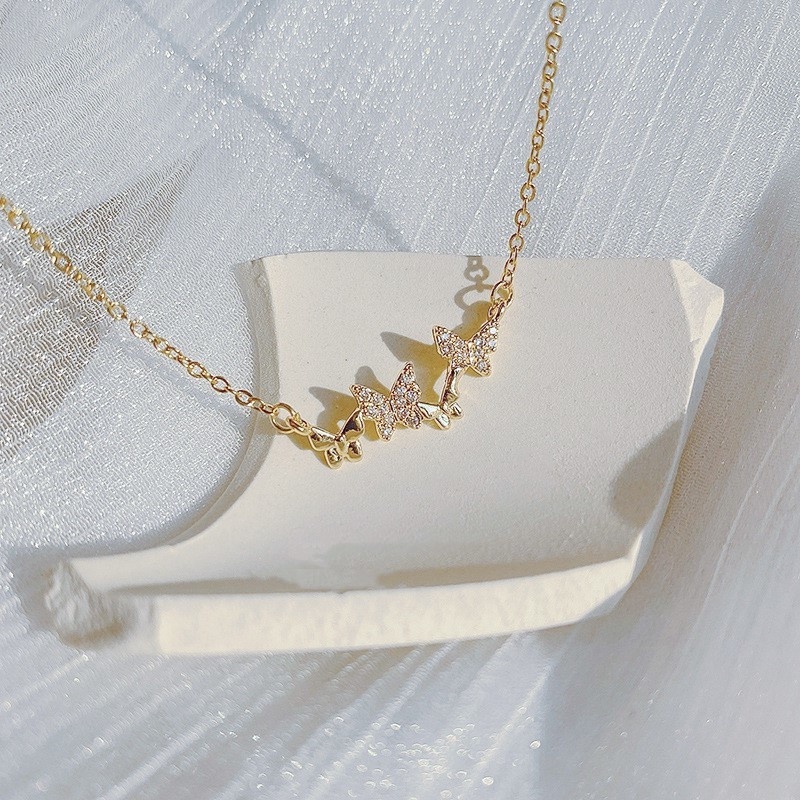 Vòng cổ Mặt Hình Bướm Phong Cách Hàn Quốc Sang Trọng Cho Nữ