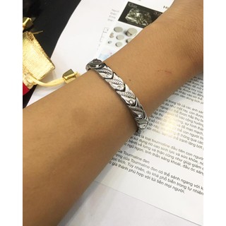 Vòng tay nam đan chéo VT61