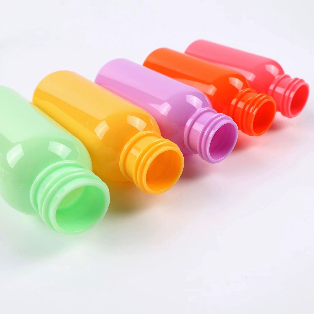 Chai rỗng đựng xà phòng dạng xịt dung tích 60ML có móc khóa tiện dụng cho nữ
