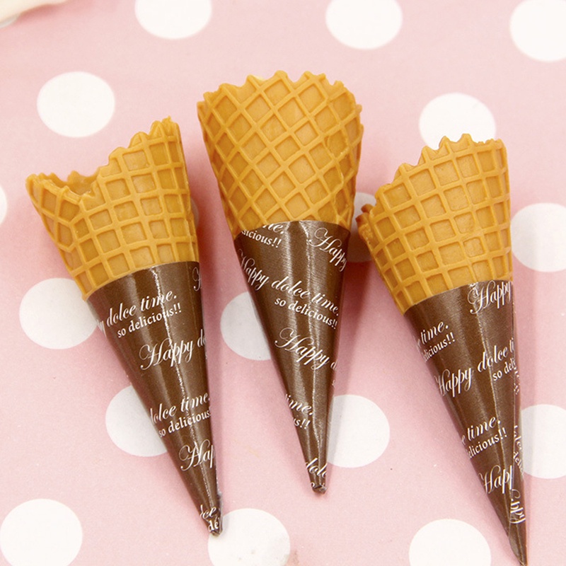 Đồ chơi mô phỏng hình cây kem ốc quế cho bé