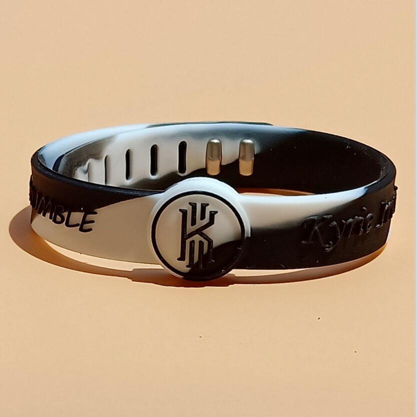 Vòng Tay Silicon In Hình Kyrie Irving NBA Có Thể Điều Chỉnh