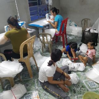 Túi bọc bưởi giá chỉ 900 đ