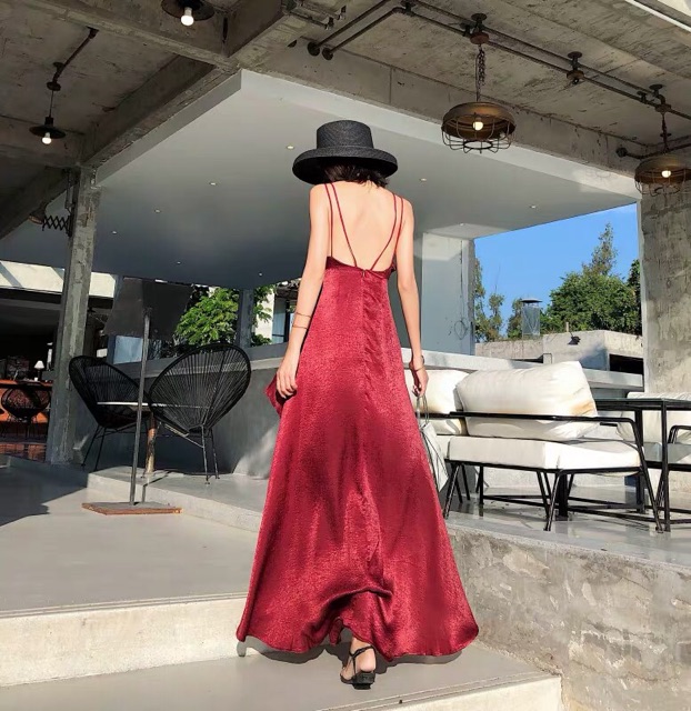 (Ảnh thật) Váy maxi 2 dây hở lưng cổ V dáng dài xẻ tà lụa satin sexy | BigBuy360 - bigbuy360.vn