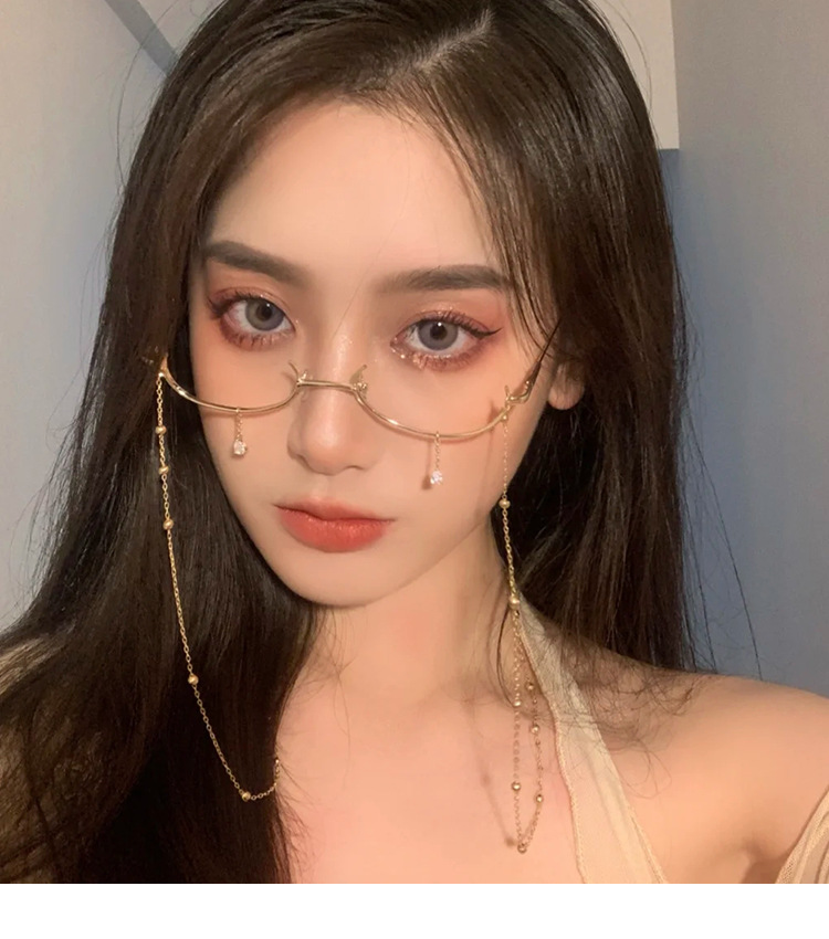 Mắt Kính Nửa Gọng Phối Dây Xích Thời Trang Cho Nữ | BigBuy360 - bigbuy360.vn