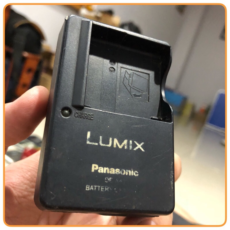 Bộ sạc Lumix Panasonic DE-A40