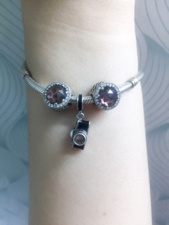 Charm hồng trà (thanh lý)