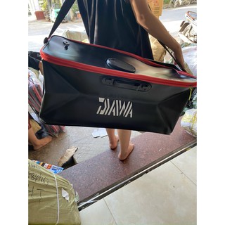 thùng đựng cá DAIWA  gấp gọn ( màu ngẫu nhiên )