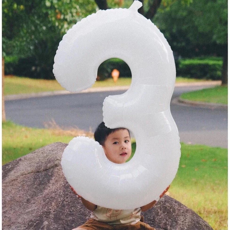 Bong Bóng Nhôm Hình Số 0-9 Màu Trắng Kích Thước 32 Inch Dùng Trang Trí Tiệc Sinh Nhật
