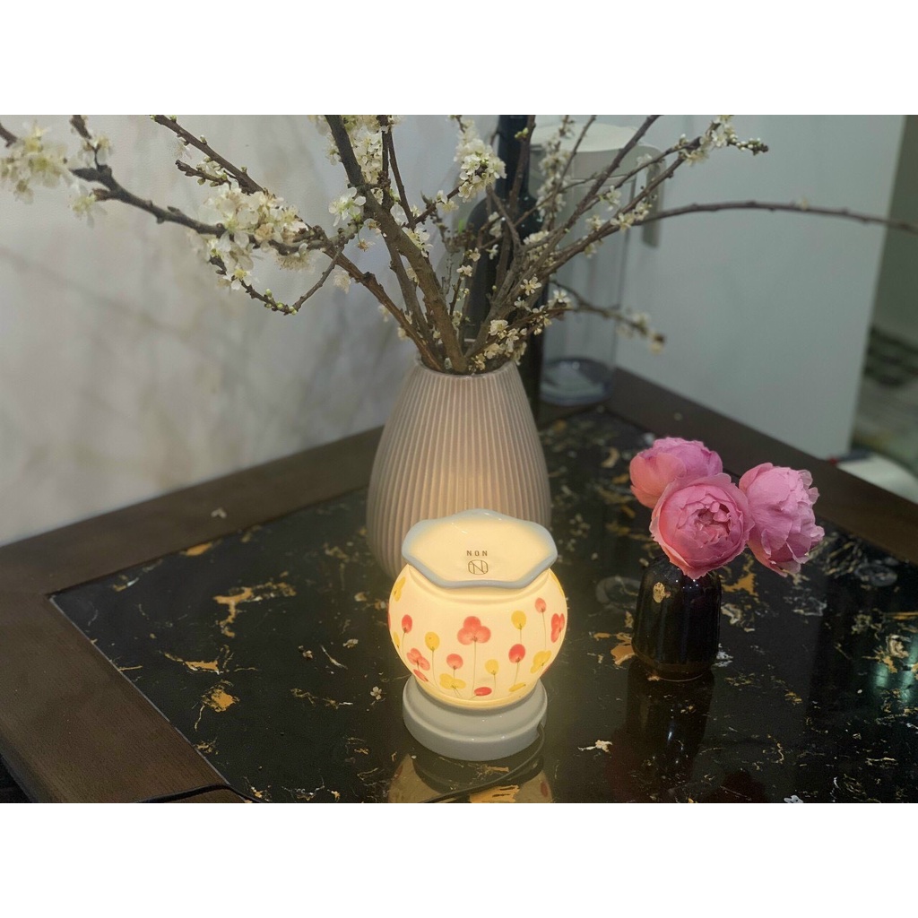 Đèn Xông Tinh Dầu Hình Hoa Sen Gốm Bát Tràng Hà Nội Phát Sáng - Hàng Chính Hãng Non