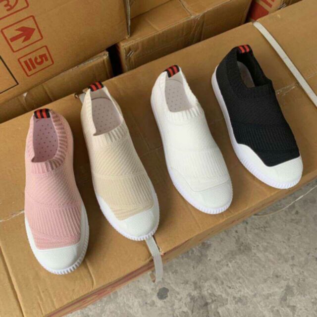 Giày lười nữ dáng thể thao cổ chun 4 màu đen/ trắng/ hồng / kem- hottrend 2021 | BigBuy360 - bigbuy360.vn