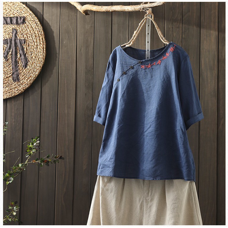 Áo trung niên vải linen theo hoa đơn giản freesize