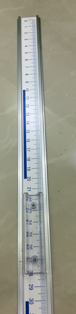 Thước nhôm 0,5cm dành cho giáo viên