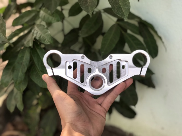 Chảng ba nhôm cnc cho satria raider fi