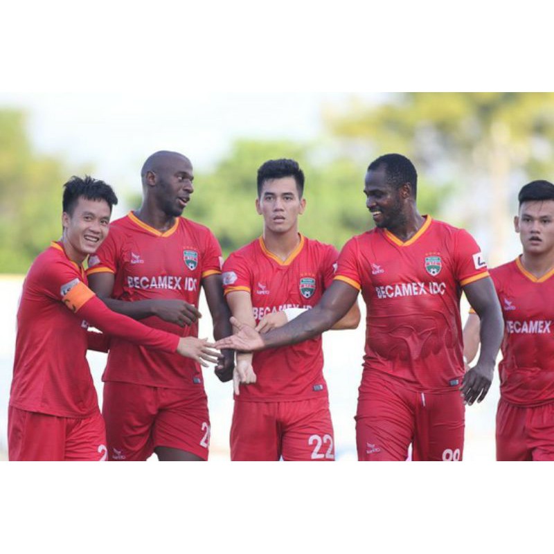 Áo đấu chính hãng CLB Becamex Bình Dương màu đỏ
