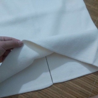 Chân váy len mịn dáng bút chì