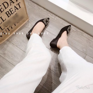 Giày Bệt Nơ Đá Lụa MANOLO