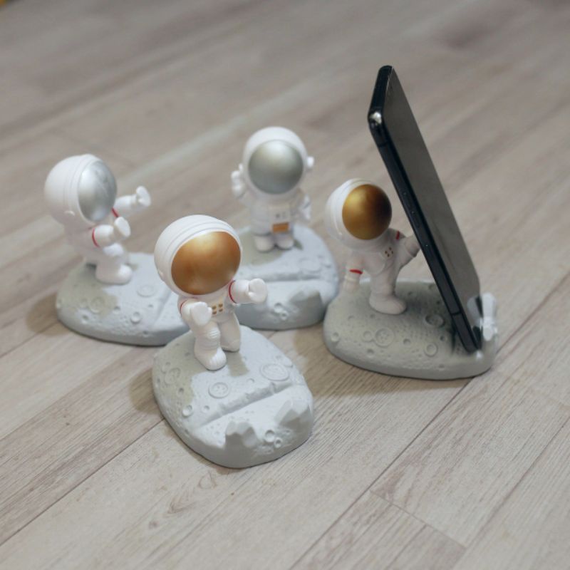 Giá Đỡ Điện Thoại Phi Hành Gia Siêu Cute.