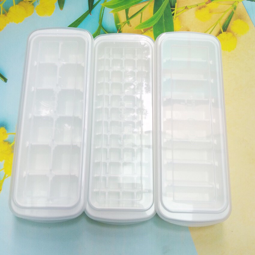 Khay trữ thức ăn dặm Ice Tray Inomata Nhật có nắp cứng